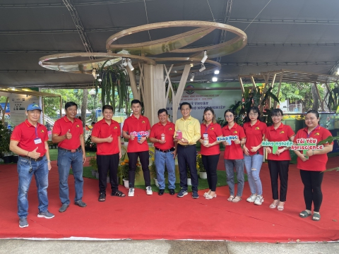 Nhân viên Công ty Agriscience