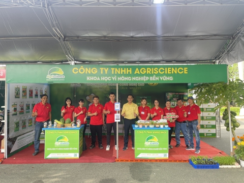 Nhân viên Công ty Agriscience